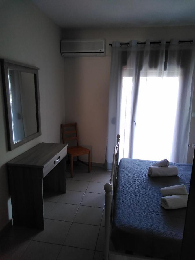 Chrusanthi'S Apartment Неа Скиони Екстериор снимка